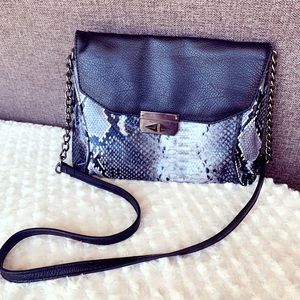 AMINTA snakeskin crossbody bag